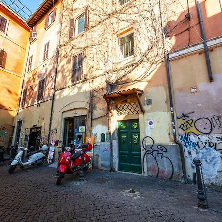 San Calisto Apartment ローマ エクステリア 写真